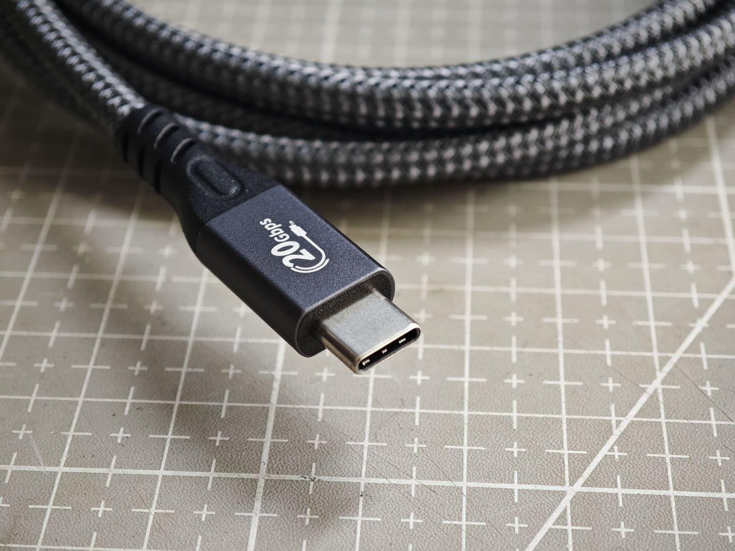 Nylon USB-C Cable 1.5M / 4.9Ft | USB 3.2 Gen 2 | Fast Charging & High-Speed Data Transfer